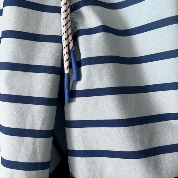 EUC Men’s Preppy Bonobos Swim Trunks Blue Stripe 7” Inseam size M - Picture 3 of 11